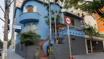 Apartamento básico | Fachada