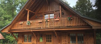 COTTAGE FOR YOUR VACATION "AU CHANT DU RUISSEAU