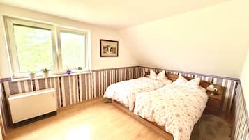 1 quarto, ferros/tábuas de passar roupa, Wi-Fi, roupa de cama
