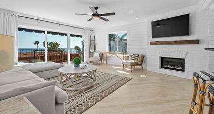 Ocean-View Pier Bowl Retreat: Steps to San Clemente Beach & Dining