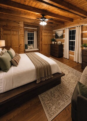 Ein Schlafzimmer mit einem Bett, Holzboden, Deckenventilator, Kommode, Fenster mit Vorhängen und Teppich.