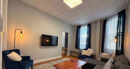 DM-E 3BR Historic Residence