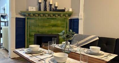 DM-A Historic 2BR Apartment