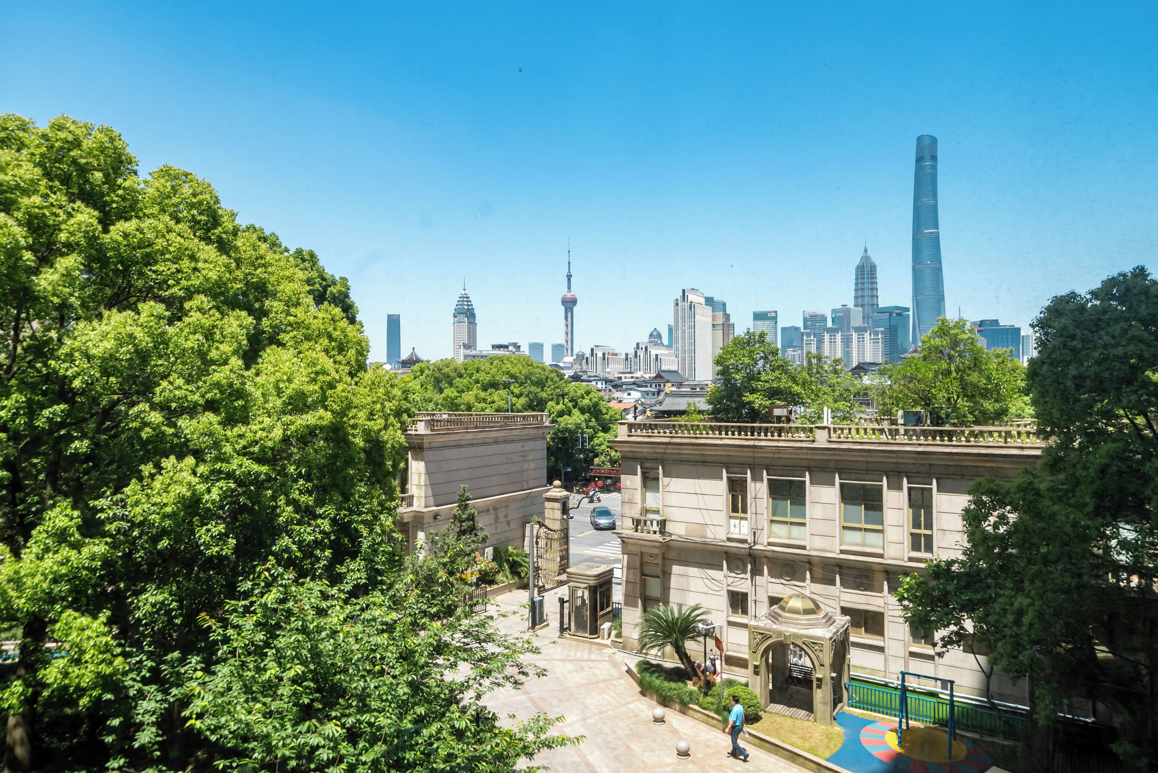 Panoramic-Apartment, 3 Schlafzimmer, Balkon, Stadtblick | Verdunkelungsvorhänge, kostenloses WLAN