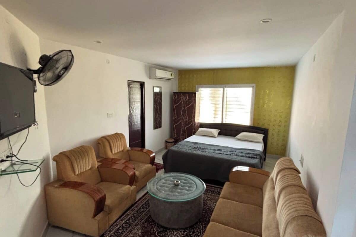 Executive Room | Meja, ruang kerja komputer riba, Wi-fi percuma 