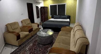 SLV ROYAL RESIDENCY HOTEL