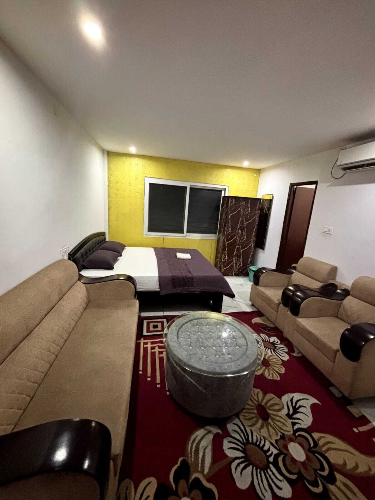Executive Room | Interior