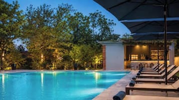 Piscina stagionale all'aperto
