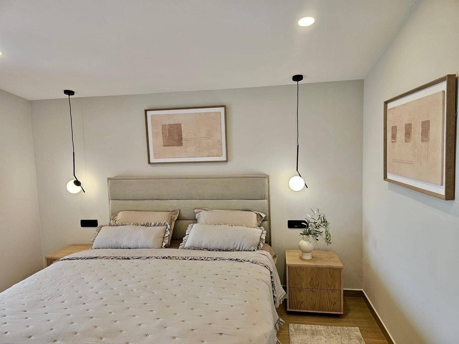 4 Schlafzimmer, Bügeleisen/Bügelbrett, kostenloses WLAN, Bettwäsche