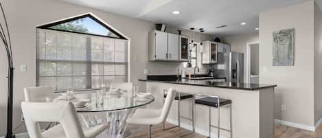 Condo, Multiple Beds, Golf View (Green Mountain Getaway) | Private kitchen
