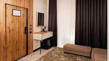 Comfort Triple Room | Interior