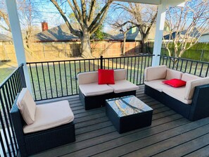 Terrace/patio - Walk to Dallas FIFA Stadium 4BR Sleeps 10 (Arlington)