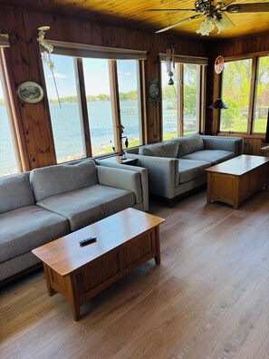 Smart TV - Hummingbird House: Relax and Connect in a Large Private Lakefront Home Sleeps 20 (Storm Lake)