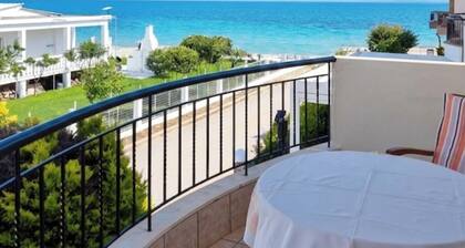 Stunning Sea View 2BR Home: Family & Pet-Friendly in Kalyves