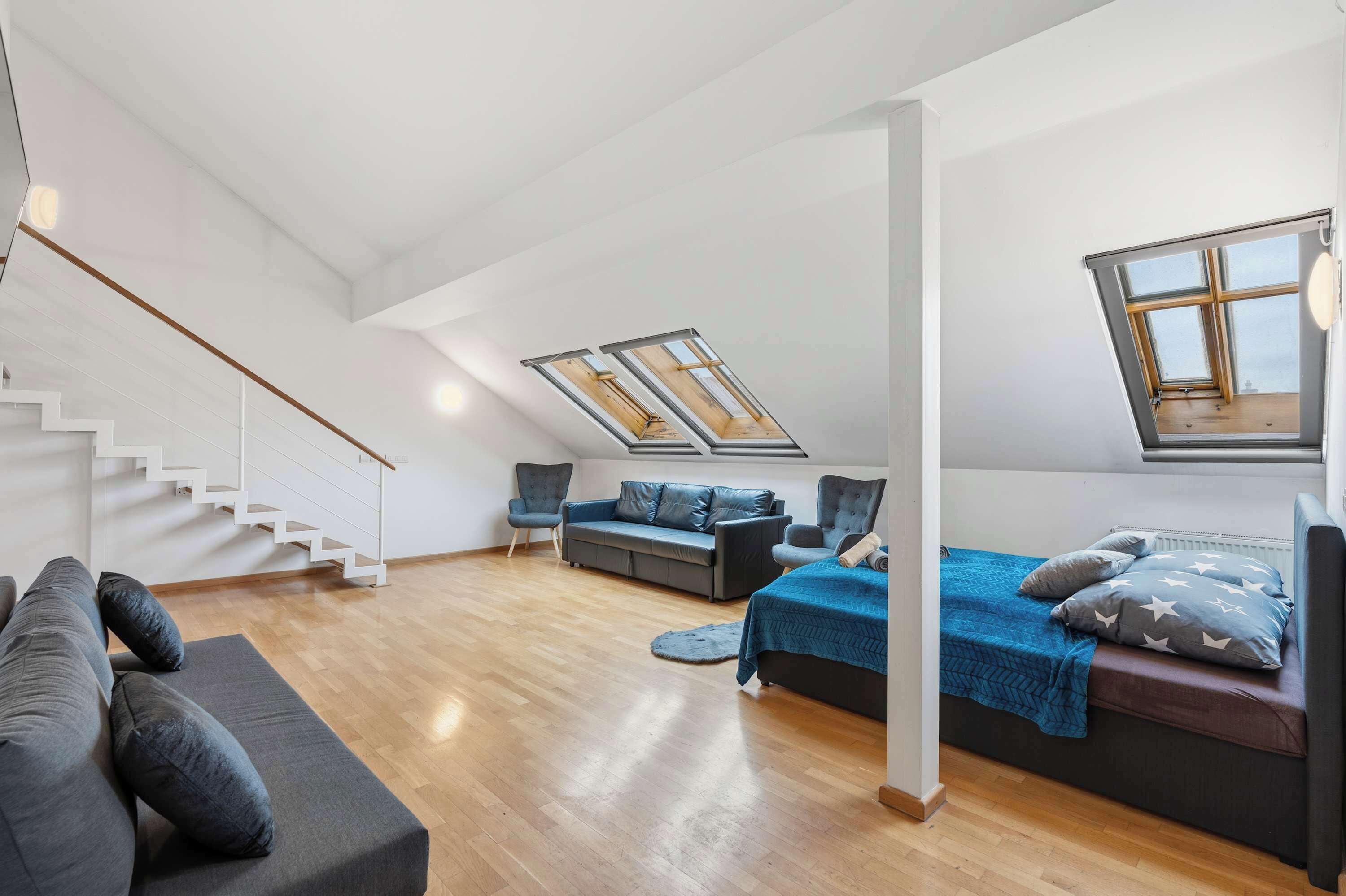 Fernseher, Kamin, DVD-Player, Arbeitsbereiche
