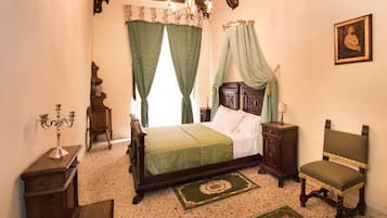 Double Room, City View | Individually furnished, free WiFi, bed sheets