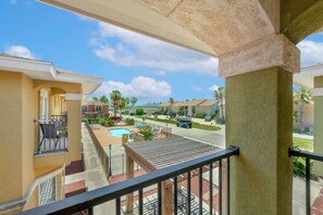 Property grounds - Relaxing Island Townhome with Pool Views (Corpus Christi)