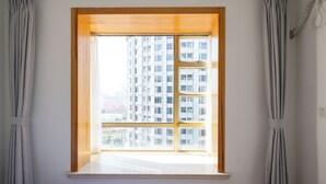 Family Apartment, 3 Bedrooms, Kitchen, City View