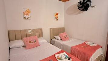 8 slaapkamers, wifi, beddengoed