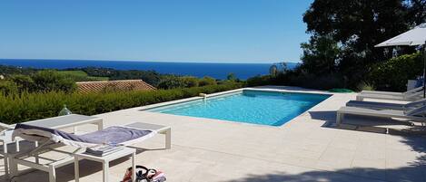 Piscina externa