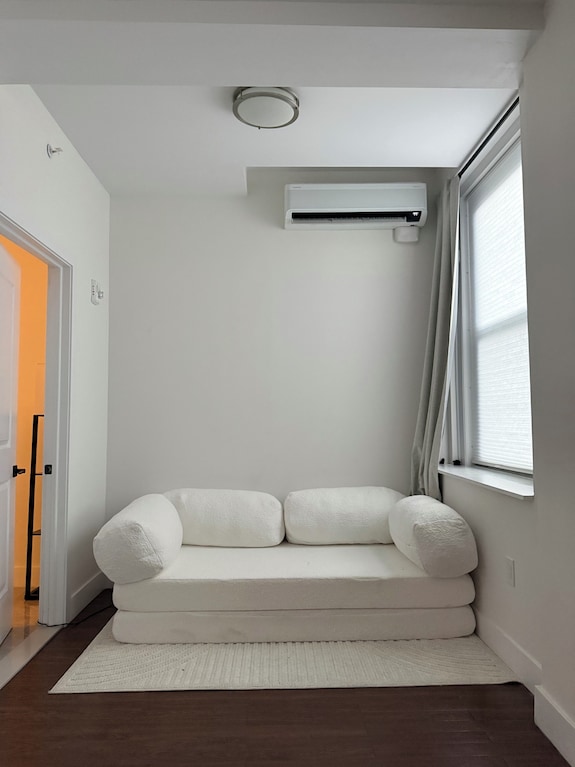 Modern Luxe Stay Near Yale With Gym, W/d, And Wifi - New Haven