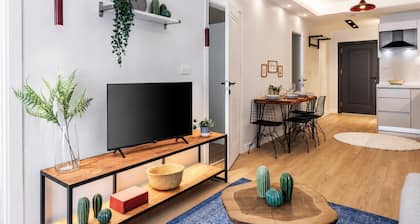 Gorgeous 3 Bedroom Apartment At Monnas Suite