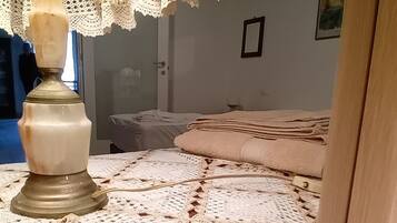 3 dormitorios, tabla de planchar con plancha, wifi y ropa de cama