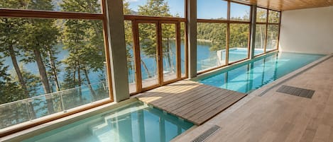 Indoor pool, free cabanas