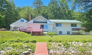 Exterior - 3 bedroom home on Panther Pond (Raymond)