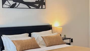 1 bedroom, iron/ironing board, WiFi (free), bed sheets