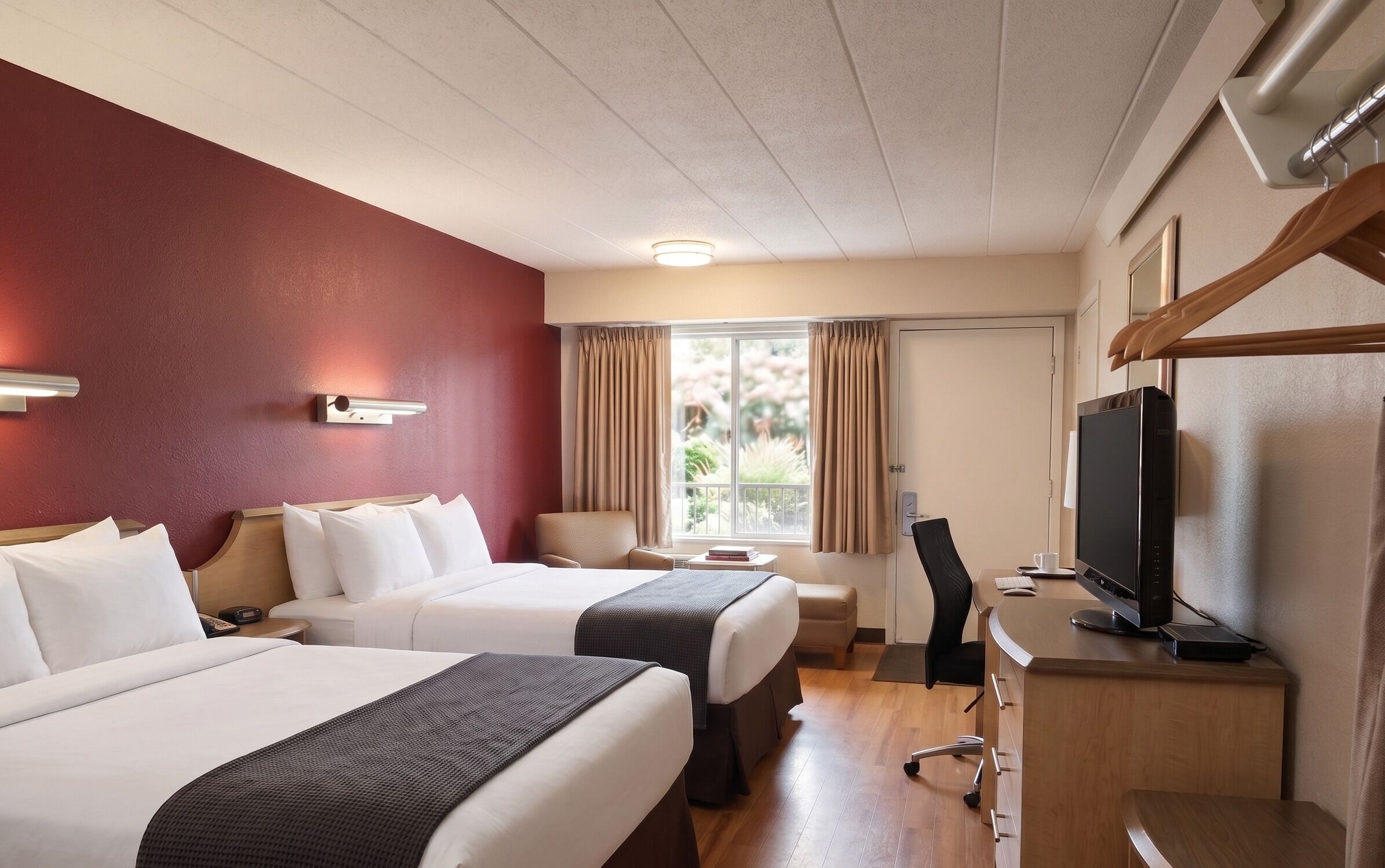 1 chambre, fer et planche à repasser, accès au Wi-Fi (inclus)