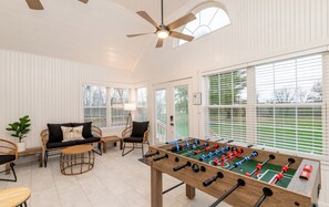 Spielezimmer