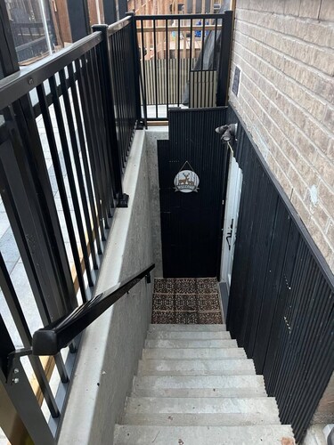 Designer 4BR Basement Suite – Oakville
Entire basement in Oakville, Canada