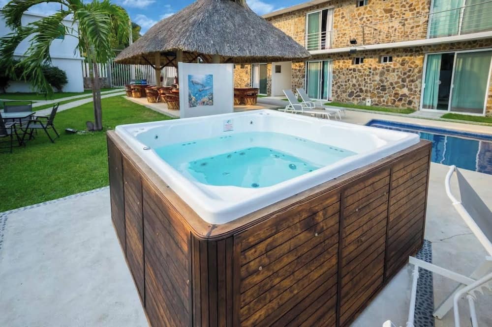 Hotel las Piedra Stone