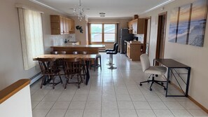 Interior - Spacious 2-Bedroom Apartment only 1.5 blocks to Beach! (Belmar)