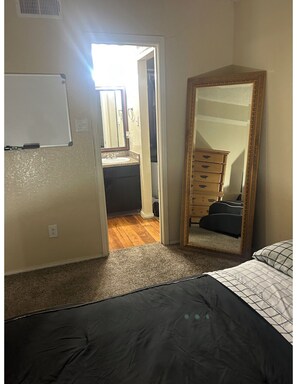 Room - 1 Bedroom apartment Arlington FIFA Dallas Stadium 5 min drive -20 min walk (Arlington)