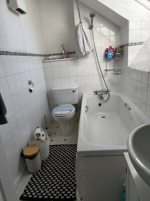 Habitación, 2 habitaciones | Baño