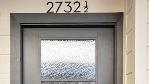 Interior - New 4 Ensuite BR Sleeps 12 & Gated Parking (Los Angeles)