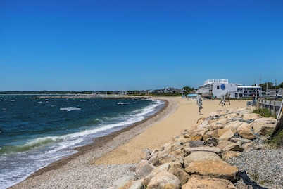 New listing 3-bedroom house with AC in Falmouth Heights, close to beach & parks.