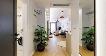 5 min Walk to Taksim Square & Galata Sleeps 6