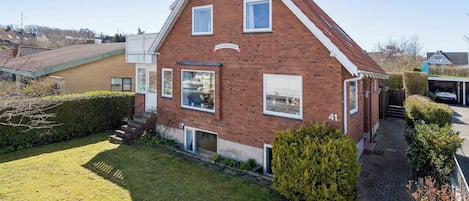 House | Exterior