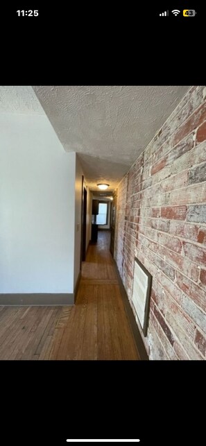 Interior - 2-bedroom Apartment close to UNMC, Downtown and Creighton (Omaha)
