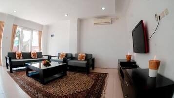 Apartment, Meerblick | Wohnbereich