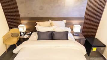 1 chambre, fer et planche à repasser, Wi-Fi, draps fournis