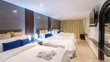 Iron/ironing board, WiFi, bed sheets