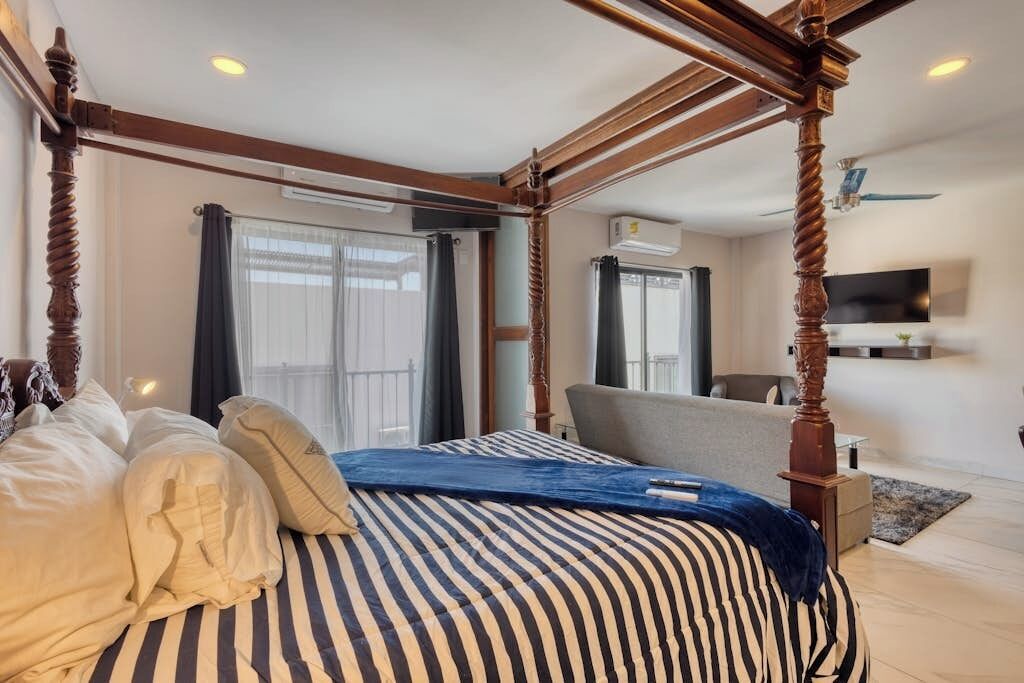 Studiosuite, 1 King-Bett, Küche, Stadtblick (Princess 805 at Morgan Residences)
