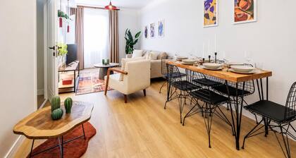 Fantastic Cihangir 3 Bedroom Apt At Monnas Suite