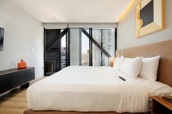 Iron/ironing board, WiFi, bed sheets - w* | Amazing 1BR w/ AC in the Heart of Roma Sur (Ciudad de México)