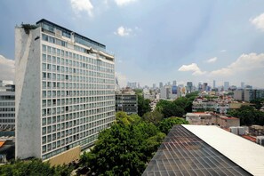 Exterior - w* | Charming 1BR w/ AC in the Heart of Roma Sur (Ciudad de México)
