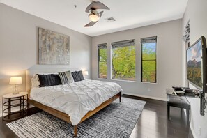 Room - Available Jan-March 2027. Clean Updated Condo in McDowell Mtn Ranch (Scottsdale)